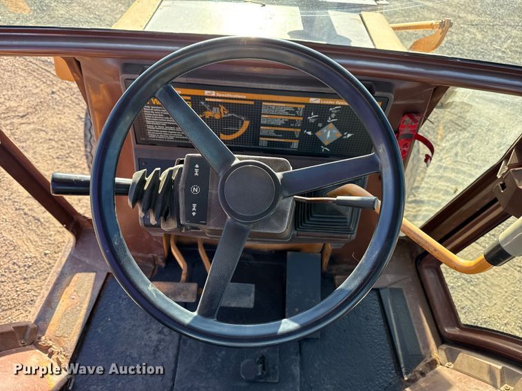 image for item EG2103 Case 580K 