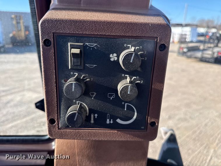 image for item EG2103 Case 580K 