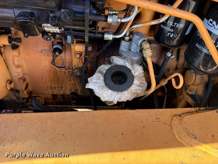 image for item EG2103 Case 580K 