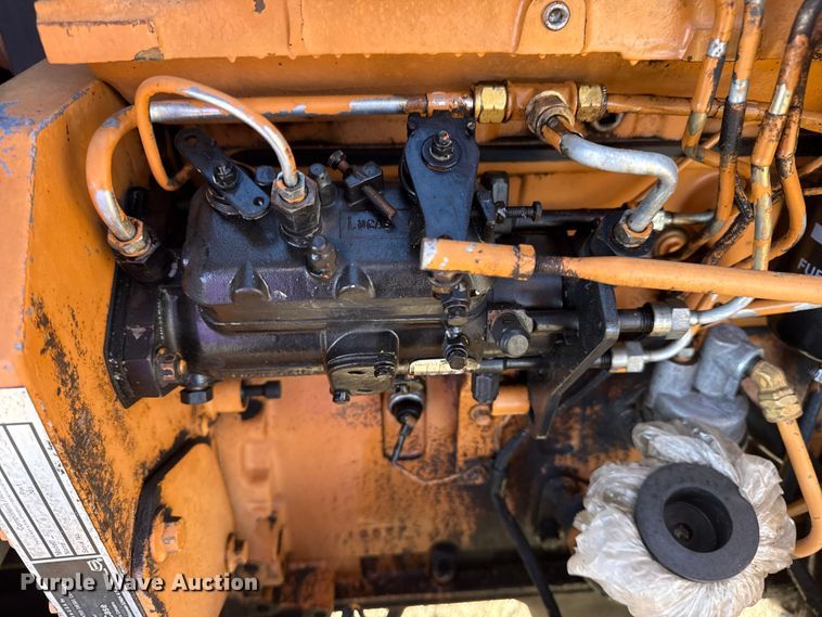 image for item EG2103 Case 580K 