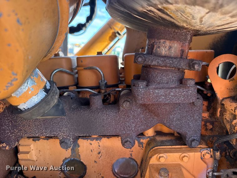 image for item EG2103 Case 580K 