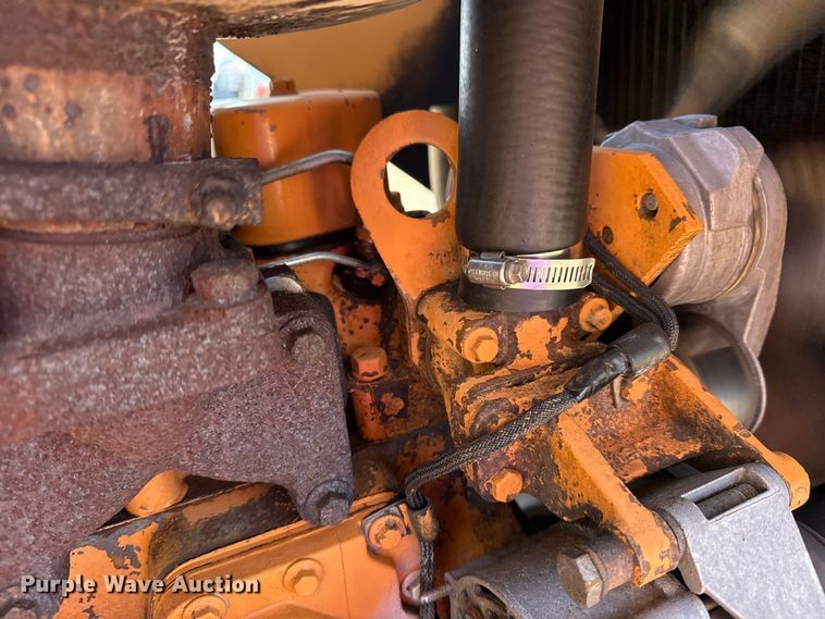 image for item EG2103 Case 580K 