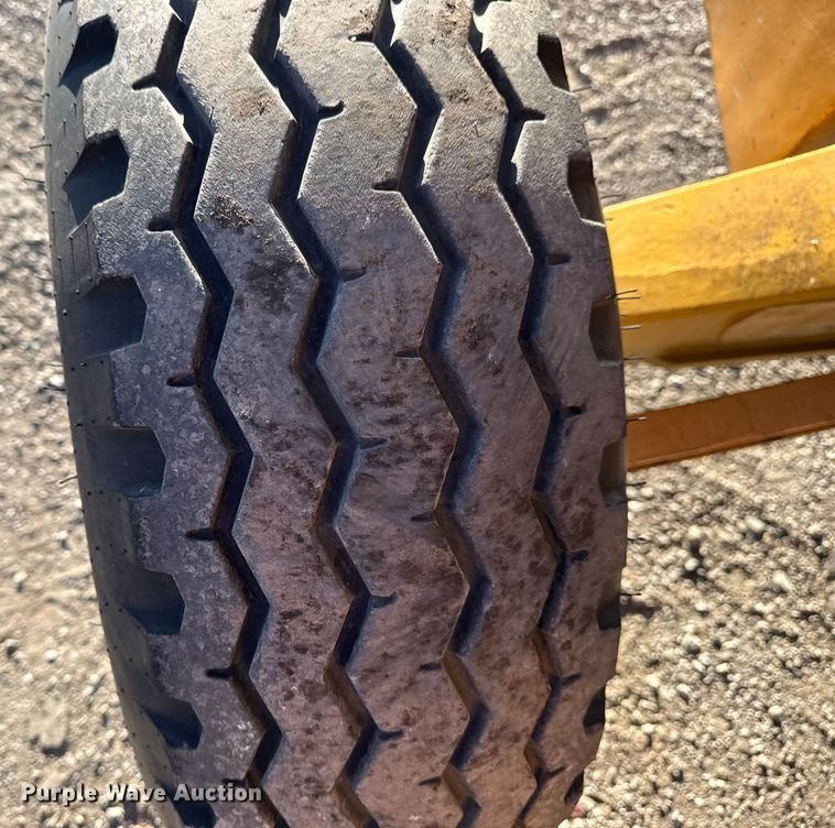 image for item EG2103 Case 580K 