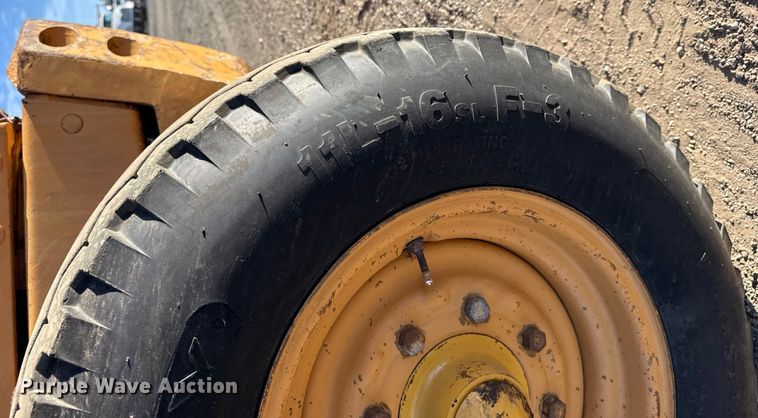 image for item EG2103 Case 580K 