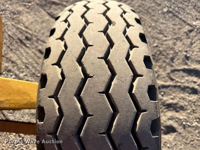 image for item EG2103 Case 580K 