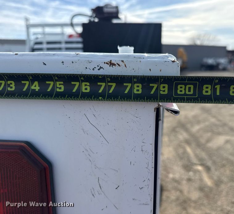 image for item EG2115 2019 Chevrolet Silverado 2500HD utility bed pickup truck