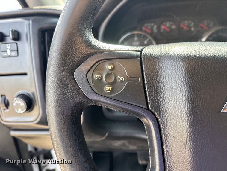 image for item EG2115 2019 Chevrolet Silverado 2500HD utility bed pickup truck