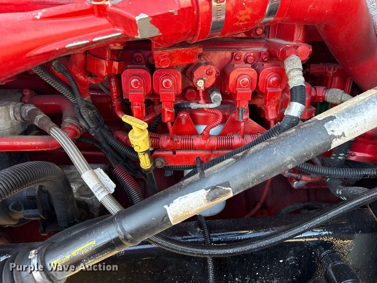 image for item EG2117 2008 Peterbilt 367 grapple crane truck