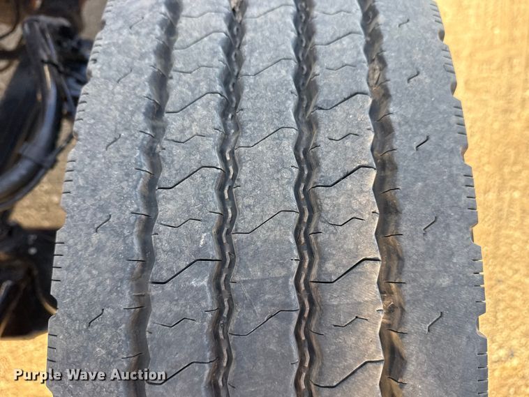 image for item EG2117 2008 Peterbilt 367 grapple crane truck