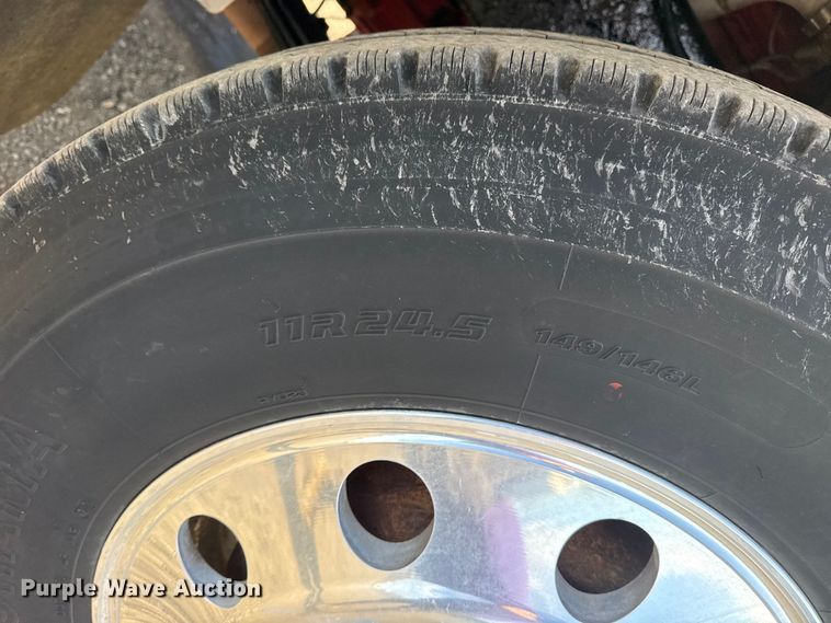 image for item EG2117 2008 Peterbilt 367 grapple crane truck