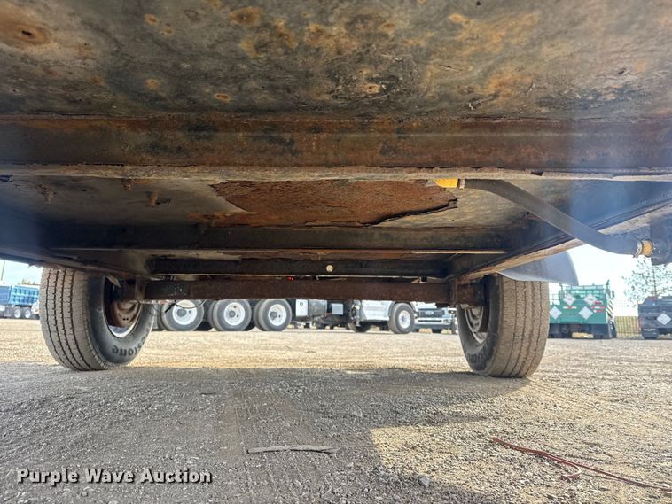 image for item EG2121 2011 EH Wachs Trac-L-Vac vacuum excavator