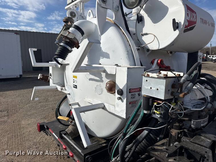 image for item EG2121 2011 EH Wachs Trac-L-Vac vacuum excavator