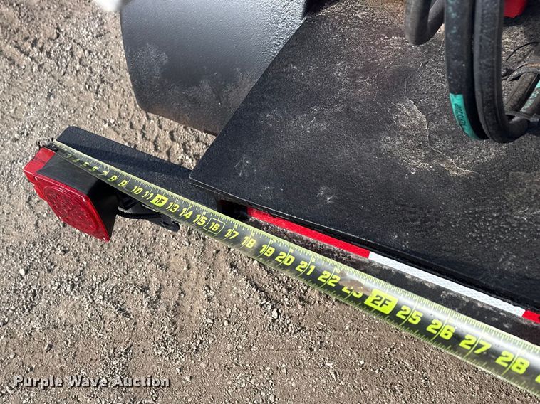 image for item EG2121 2011 EH Wachs Trac-L-Vac vacuum excavator