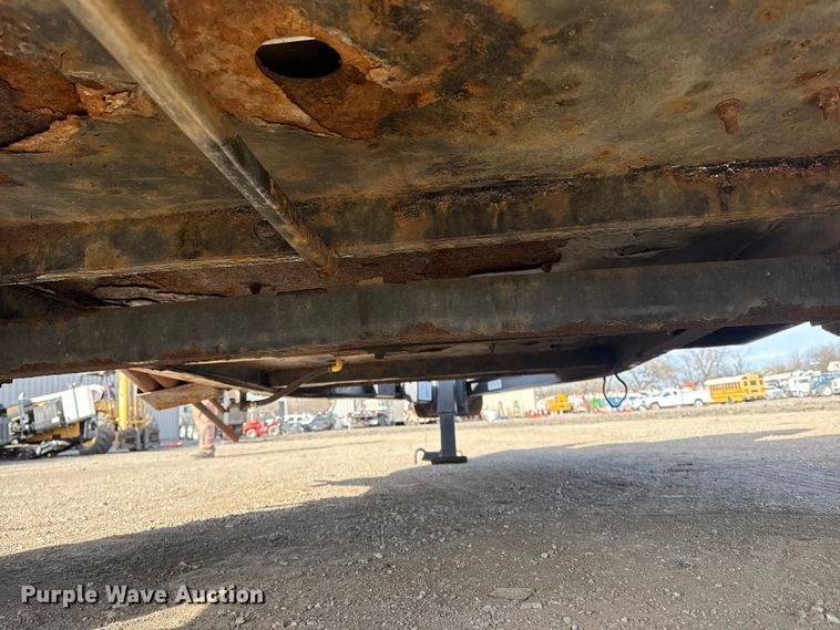 image for item EG2121 2011 EH Wachs Trac-L-Vac vacuum excavator