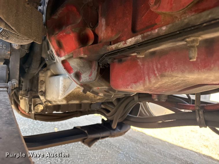 image for item EG2122 2013 Kenworth T800 crane truck