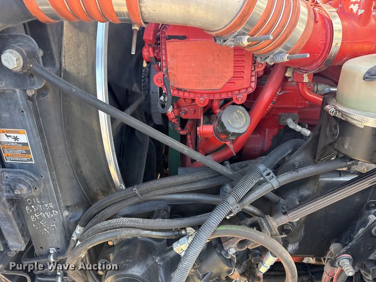 image for item EG2122 2013 Kenworth T800 crane truck