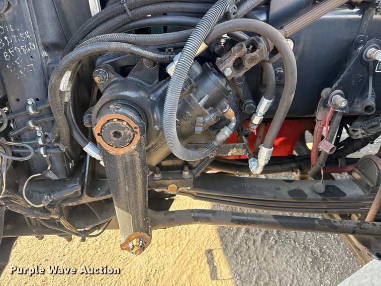 image for item EG2122 2013 Kenworth T800 crane truck