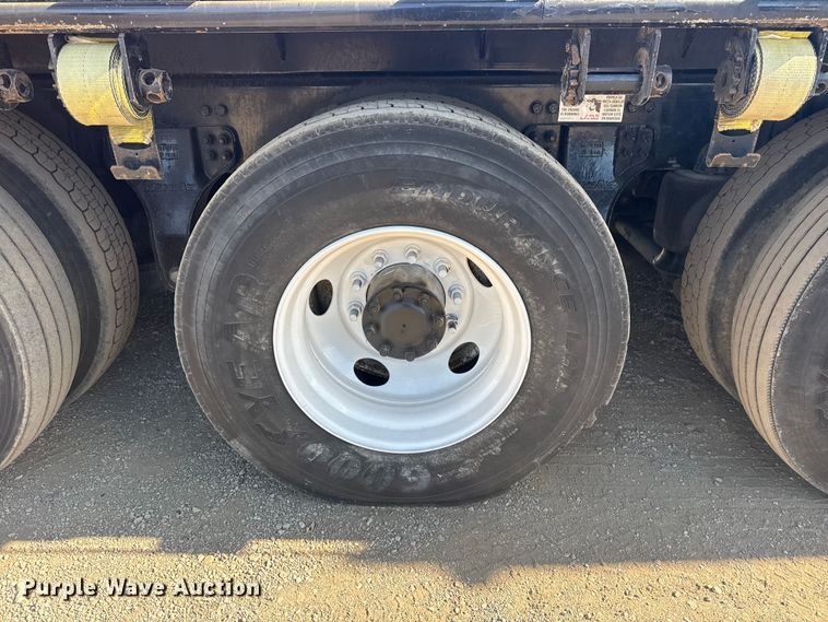 image for item EG2122 2013 Kenworth T800 crane truck