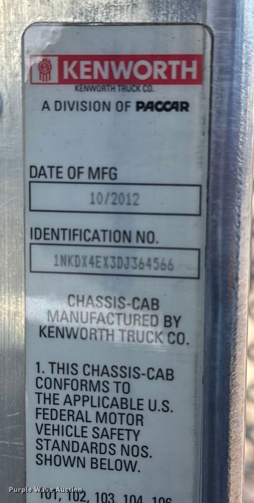 image for item EG2122 2013 Kenworth T800 crane truck