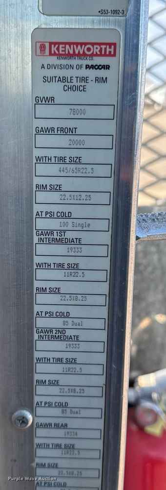 image for item EG2122 2013 Kenworth T800 crane truck