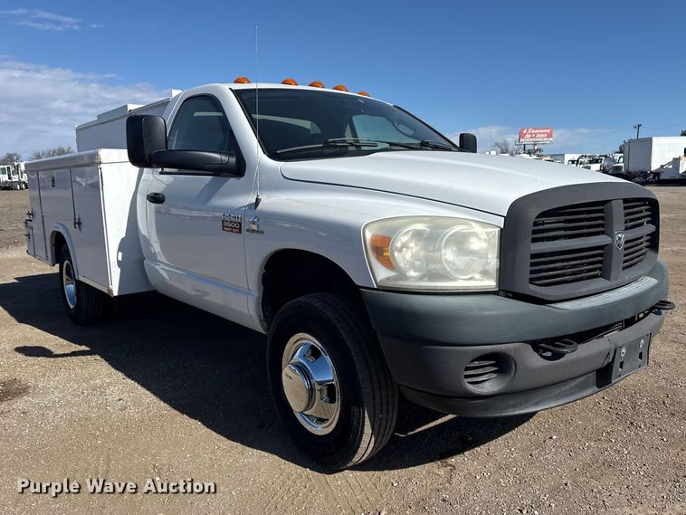 image for item EG2123 2009 Dodge Ram 3500 utility bed pickup truck