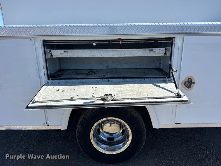 image for item EG2123 2009 Dodge Ram 3500 utility bed pickup truck