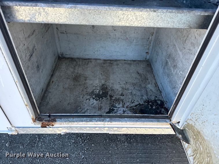 image for item EG2123 2009 Dodge Ram 3500 utility bed pickup truck