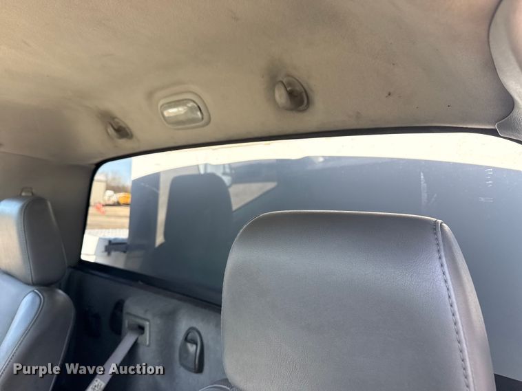 image for item EG2123 2009 Dodge Ram 3500 utility bed pickup truck