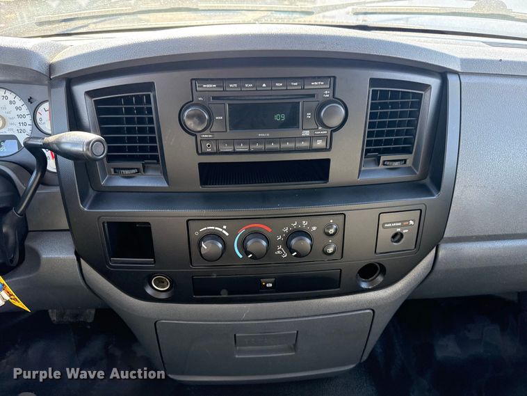 image for item EG2123 2009 Dodge Ram 3500 utility bed pickup truck