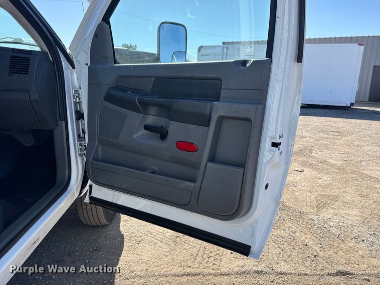 image for item EG2123 2009 Dodge Ram 3500 utility bed pickup truck