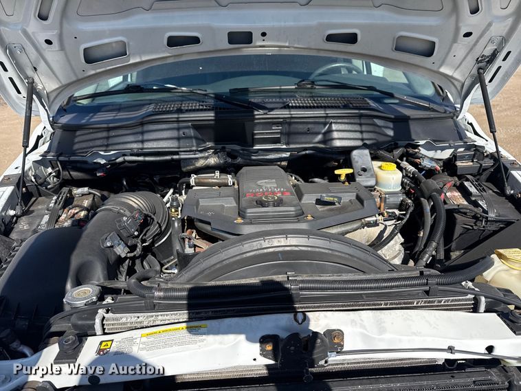 image for item EG2123 2009 Dodge Ram 3500 utility bed pickup truck