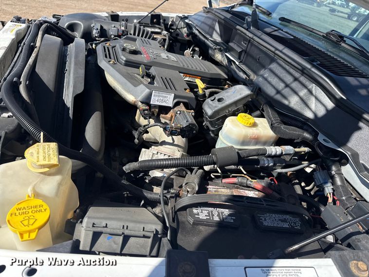 image for item EG2123 2009 Dodge Ram 3500 utility bed pickup truck