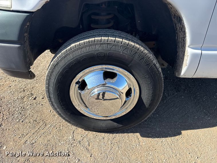 image for item EG2123 2009 Dodge Ram 3500 utility bed pickup truck