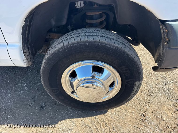 image for item EG2123 2009 Dodge Ram 3500 utility bed pickup truck