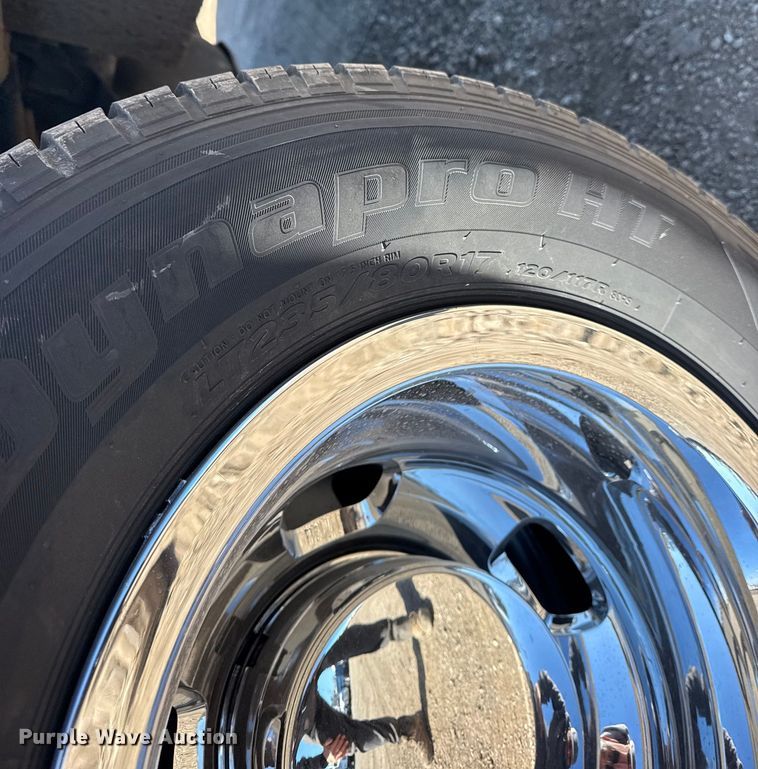 image for item EG2123 2009 Dodge Ram 3500 utility bed pickup truck