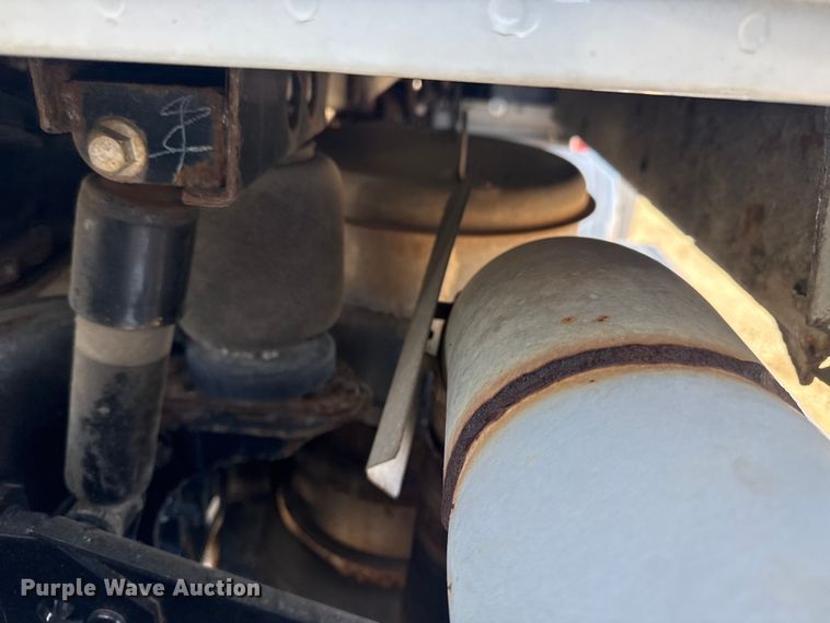 image for item EG2126 2013 Mack GU713 vacuum truck