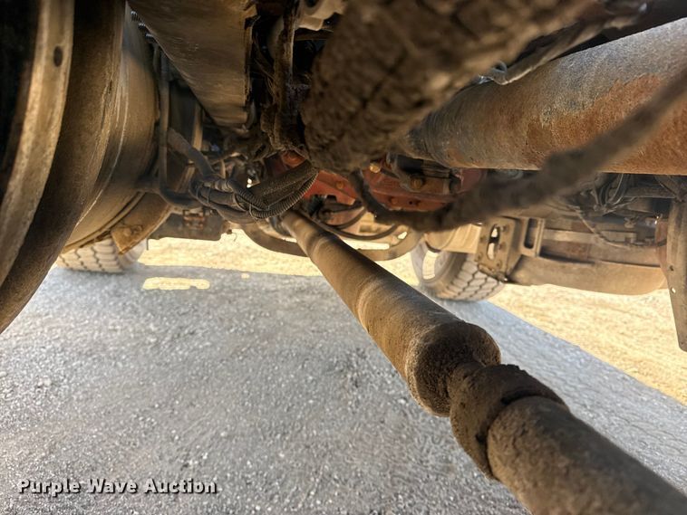 image for item EG2126 2013 Mack GU713 vacuum truck