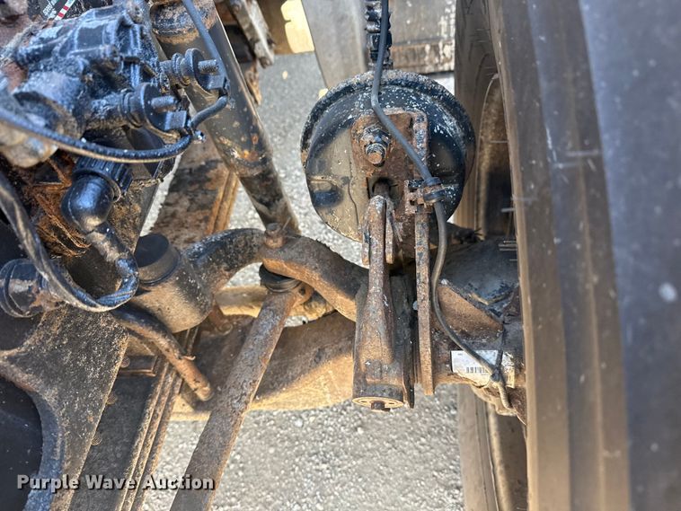 image for item EG2126 2013 Mack GU713 vacuum truck