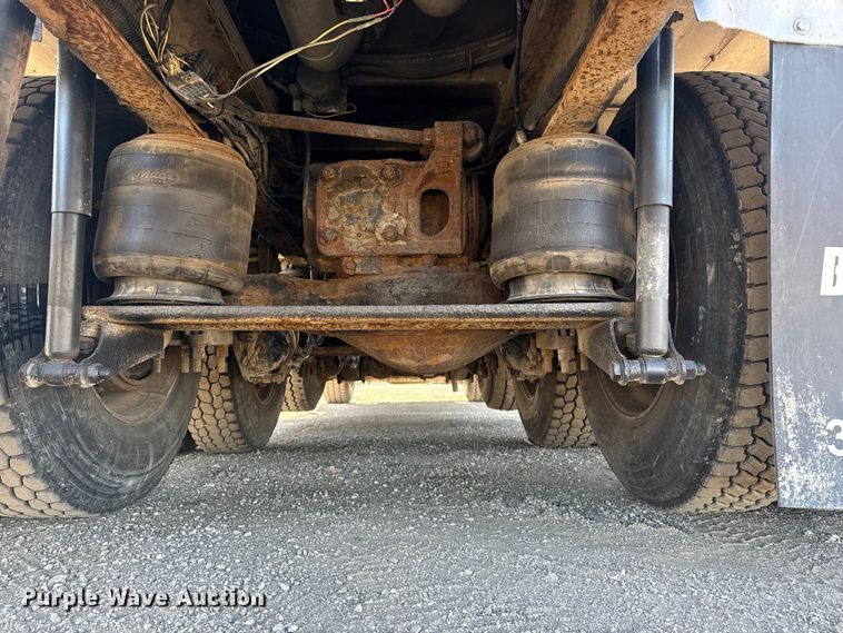 image for item EG2126 2013 Mack GU713 vacuum truck