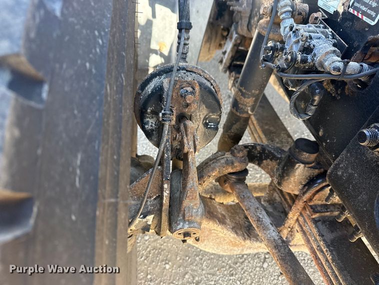 image for item EG2126 2013 Mack GU713 vacuum truck