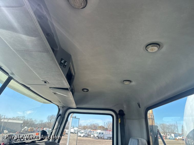 image for item EG2126 2013 Mack GU713 vacuum truck