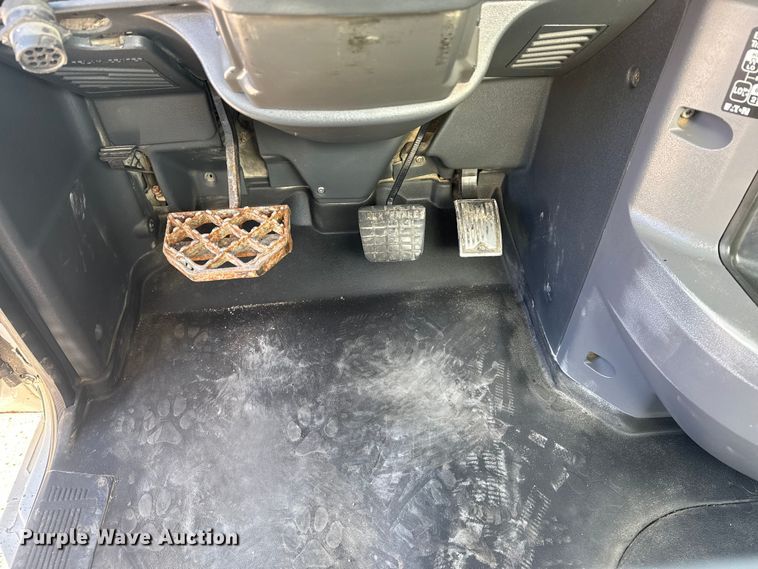 image for item EG2126 2013 Mack GU713 vacuum truck