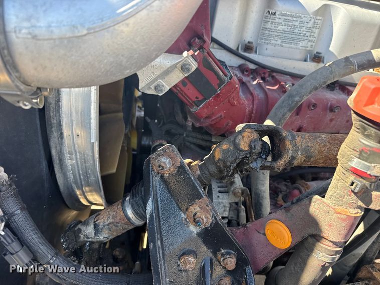 image for item EG2126 2013 Mack GU713 vacuum truck