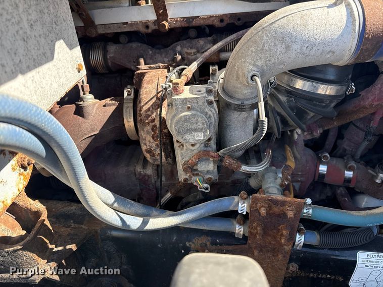 image for item EG2126 2013 Mack GU713 vacuum truck