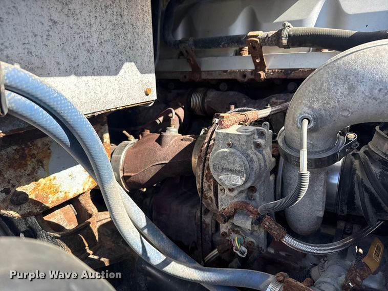 image for item EG2126 2013 Mack GU713 vacuum truck