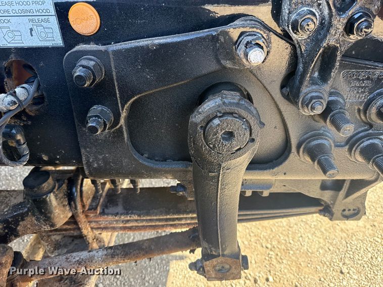 image for item EG2126 2013 Mack GU713 vacuum truck