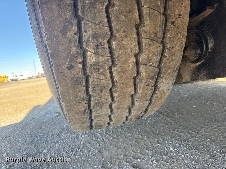 image for item EG2126 2013 Mack GU713 vacuum truck