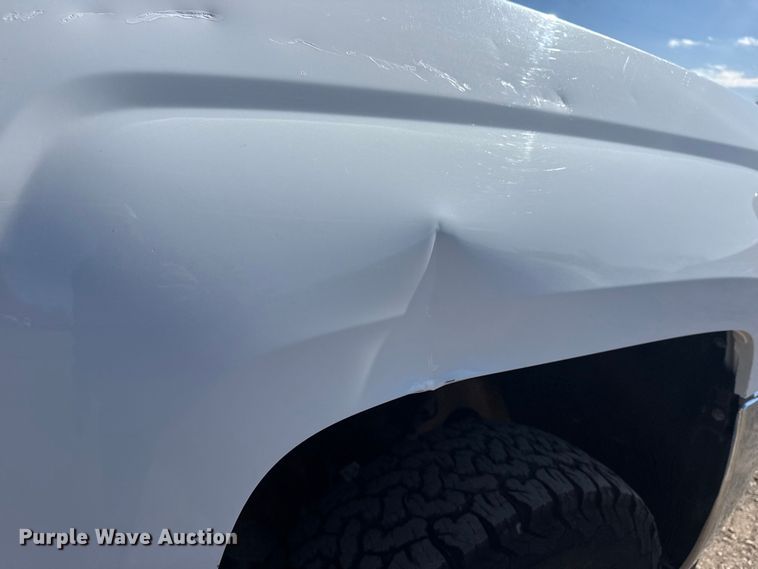 image for item EG2127 2018 Chevrolet Silverado 3500HD Crew Cab utility / service truck