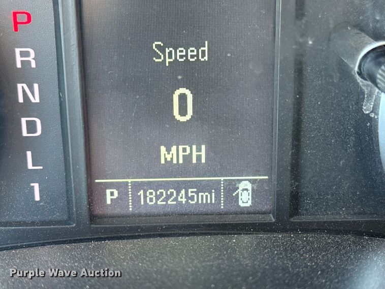 image for item EG2127 2018 Chevrolet Silverado 3500HD Crew Cab utility / service truck