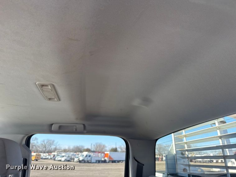 image for item EG2127 2018 Chevrolet Silverado 3500HD Crew Cab utility / service truck